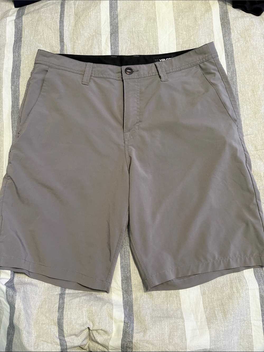 Volcom hybrid shorts - 33